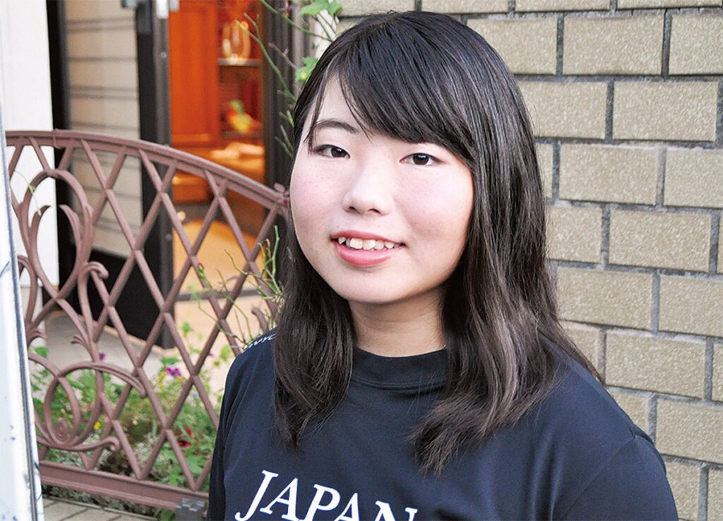 冨高日向子　彼氏　結婚　学歴　小学校　中学　高校　大学　実家　家族構成　wiki